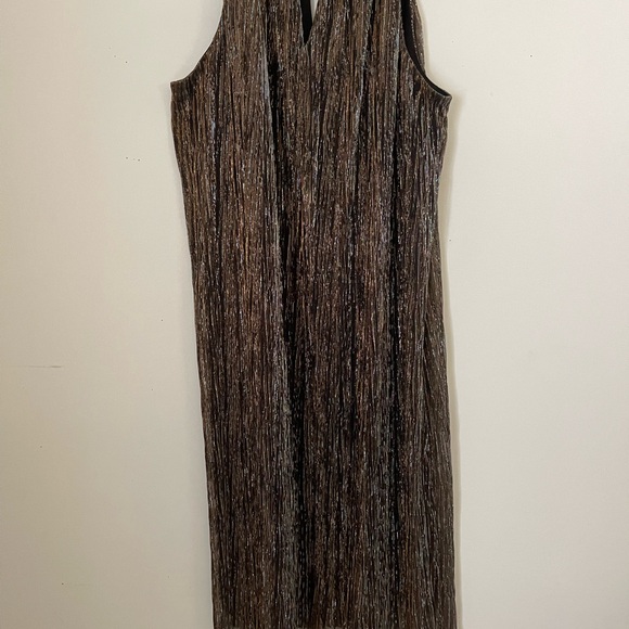 Gold shimmery dress - Picture 2 of 4